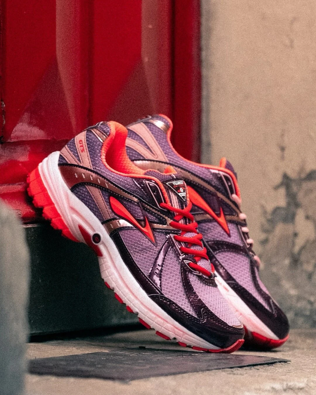 Brooks x AFEW Adrenaline GTS 10: Turning a Good Day into a Sneaker — 1000681D670