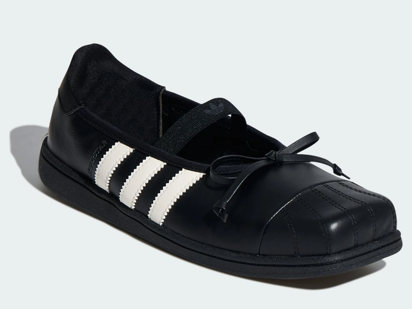 The Perfect Fusion: adidas by JENNIE Ballet Flats Marry Elegance and Streetwear — LB3787